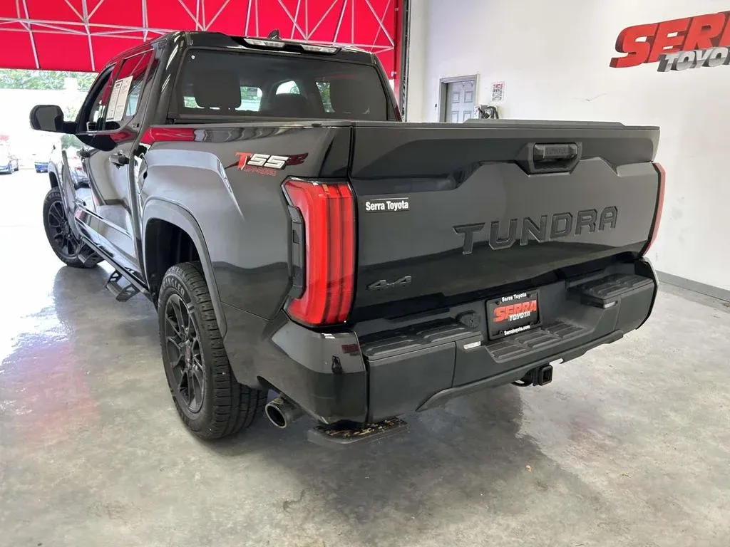 2023 Toyota Tundra SR5 thumbnail 5