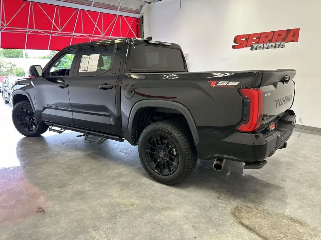 2023 Toyota Tundra SR5 thumbnail 6