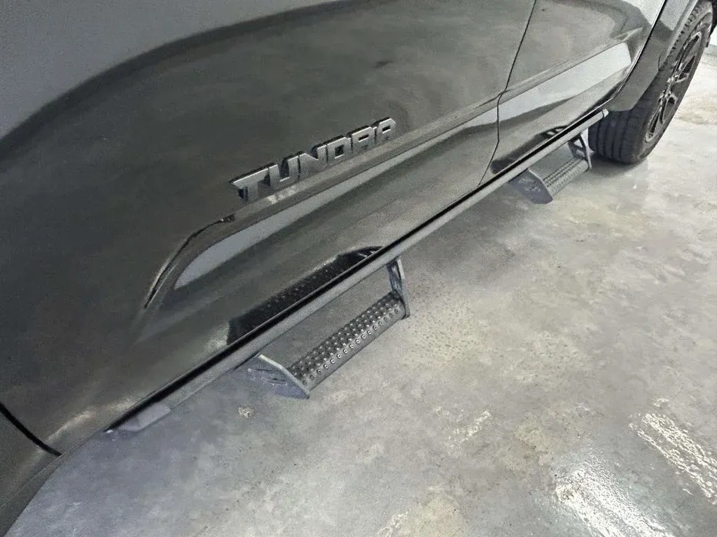 2023 Toyota Tundra SR5 thumbnail 9