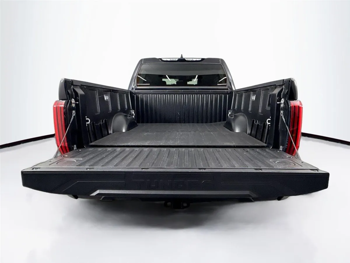 2023 Toyota Tundra SR5 thumbnail 37