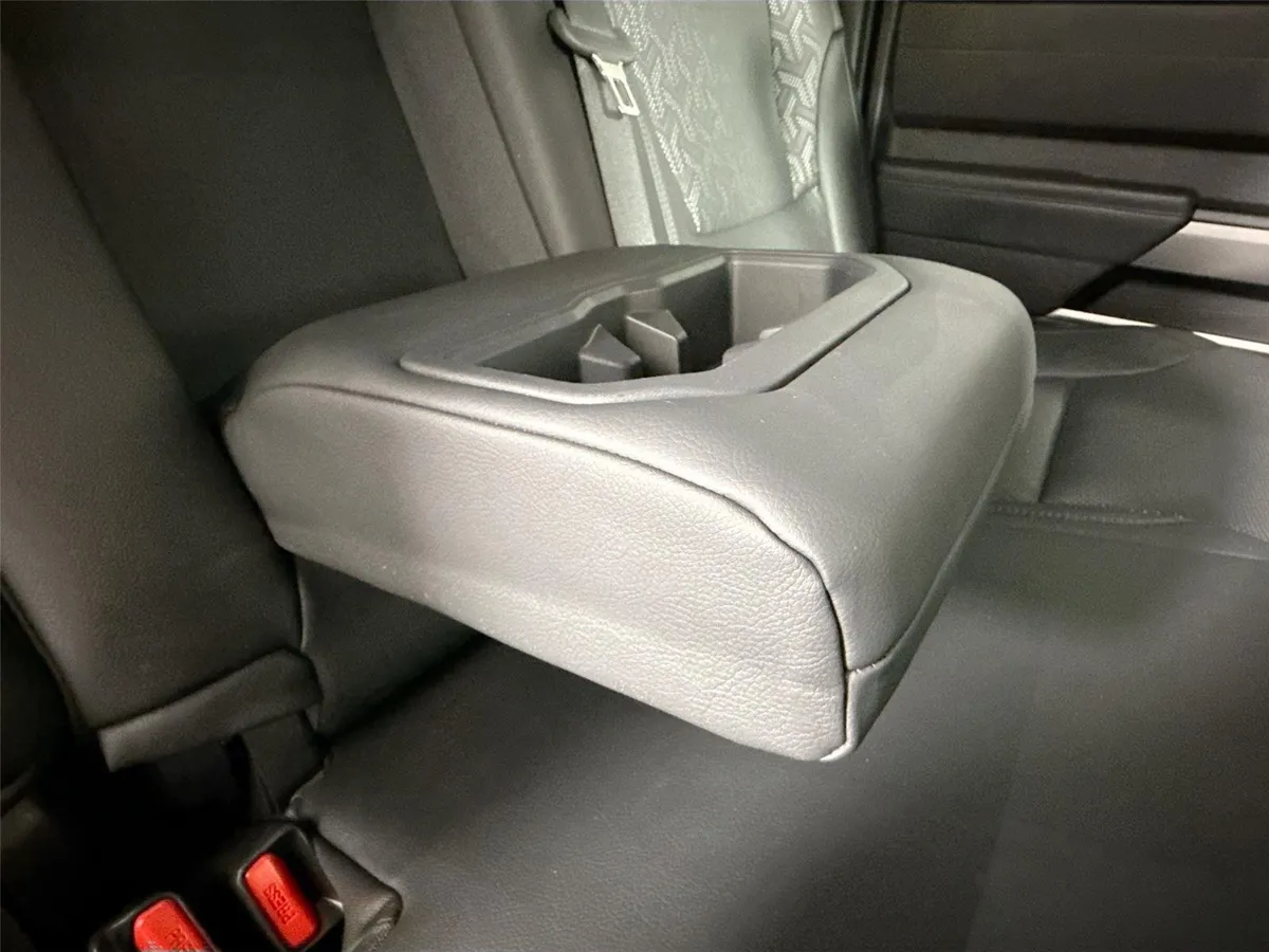 2023 Toyota Tundra SR5 thumbnail 38