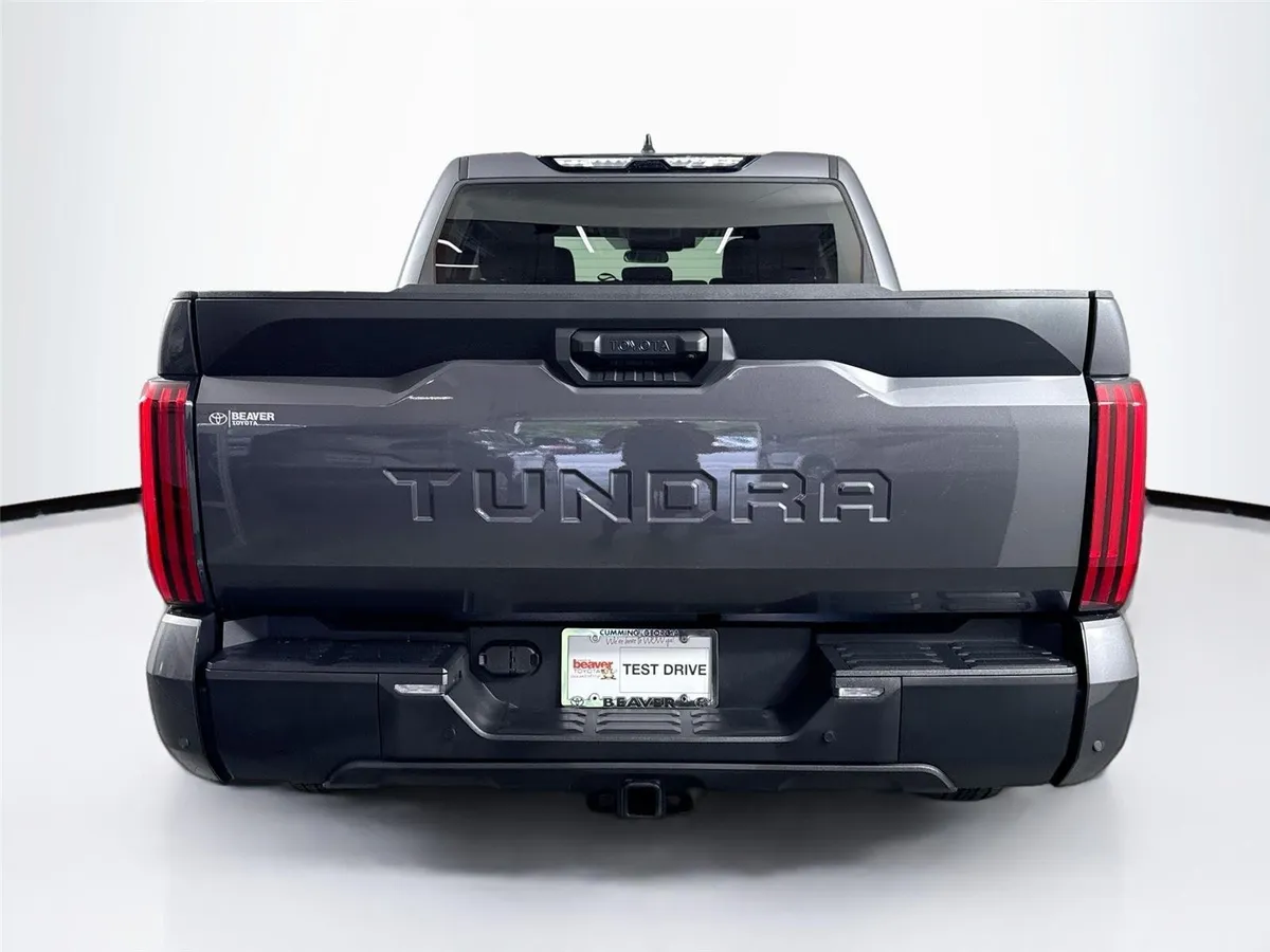 2023 Toyota Tundra SR5 thumbnail 11