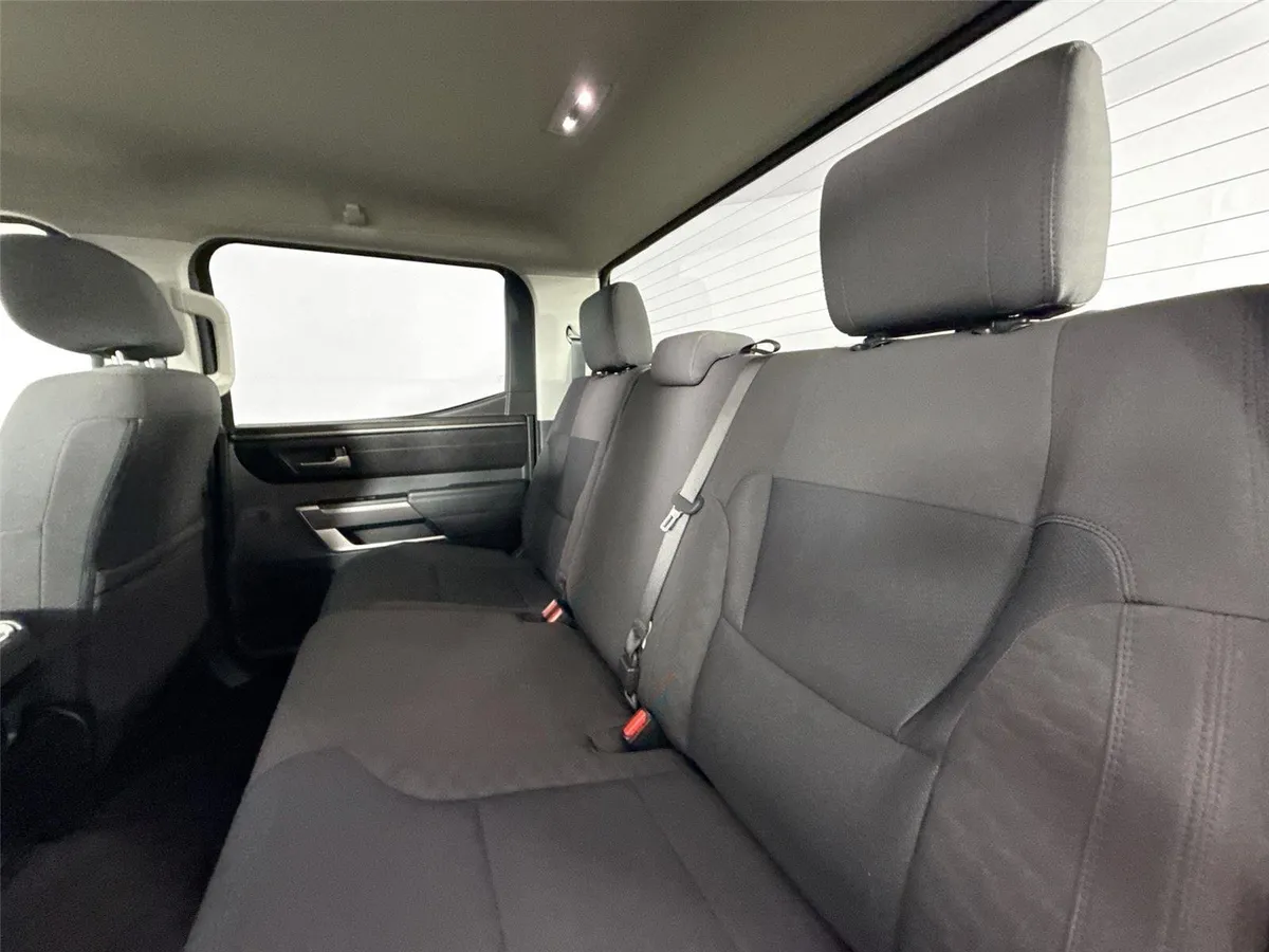 2023 Toyota Tundra SR5 thumbnail 28