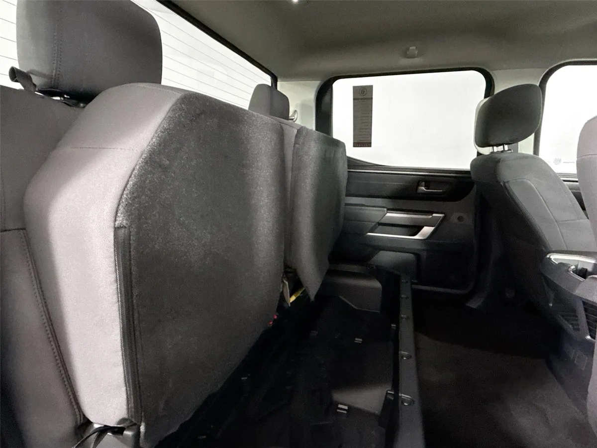 2023 Toyota Tundra SR5 thumbnail 36