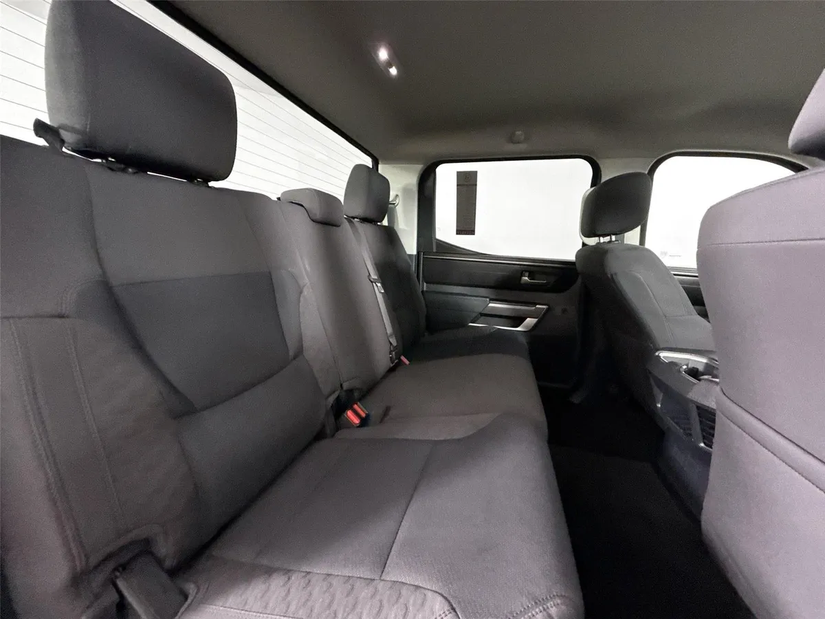 2023 Toyota Tundra SR5 thumbnail 37