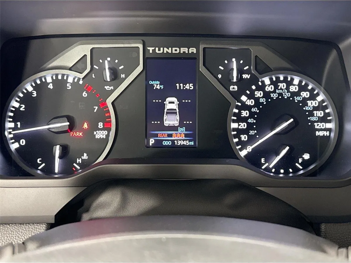 2023 Toyota Tundra SR5 thumbnail 18