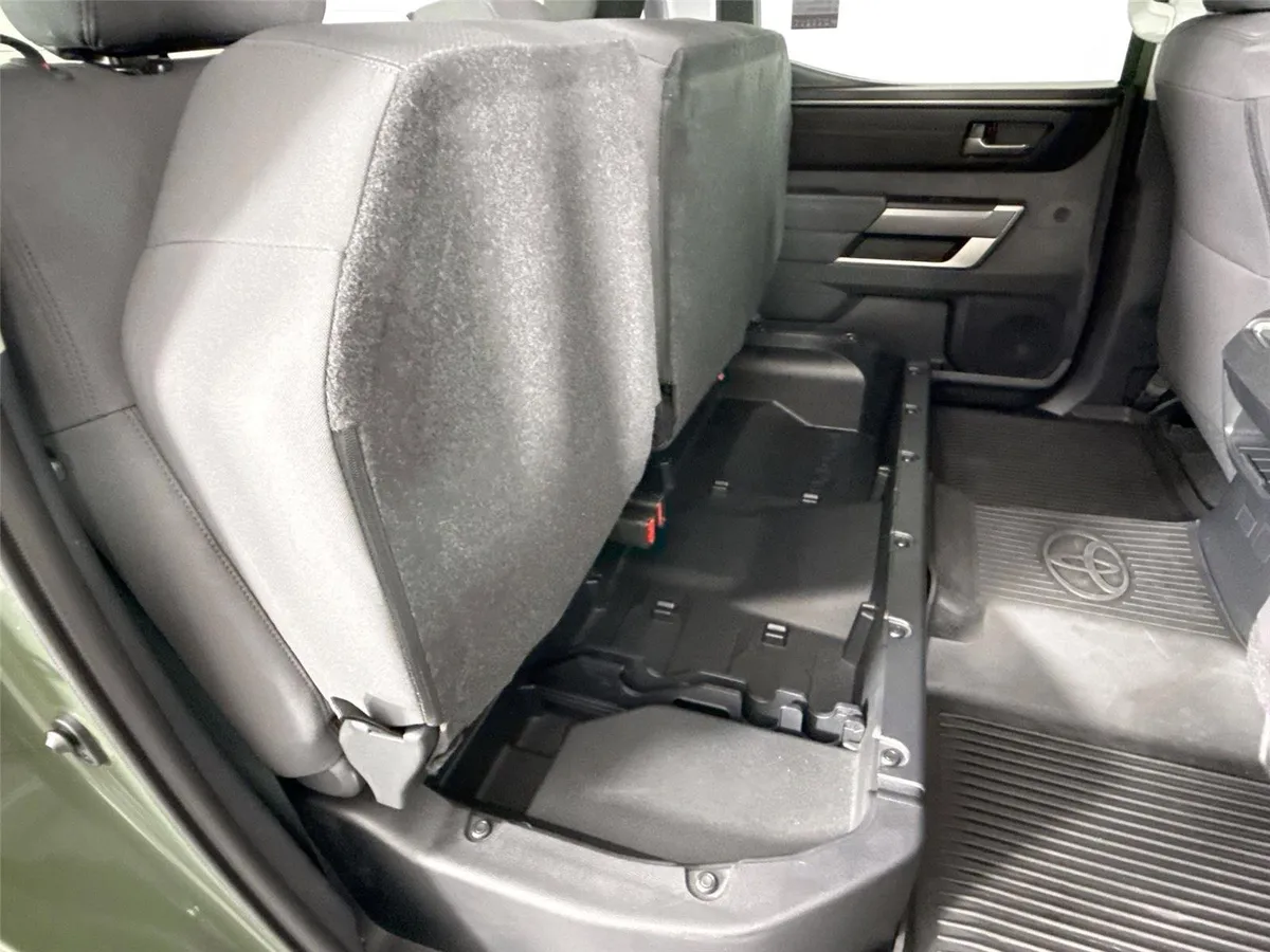 2023 Toyota Tundra SR5 thumbnail 36