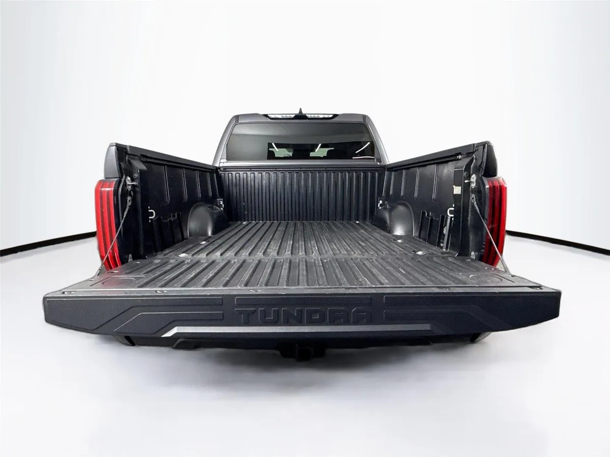 2023 Toyota Tundra SR5 thumbnail 35