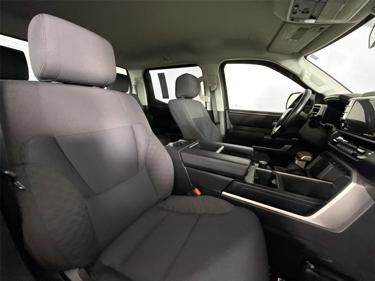 2023 Toyota Tundra SR5 thumbnail 38