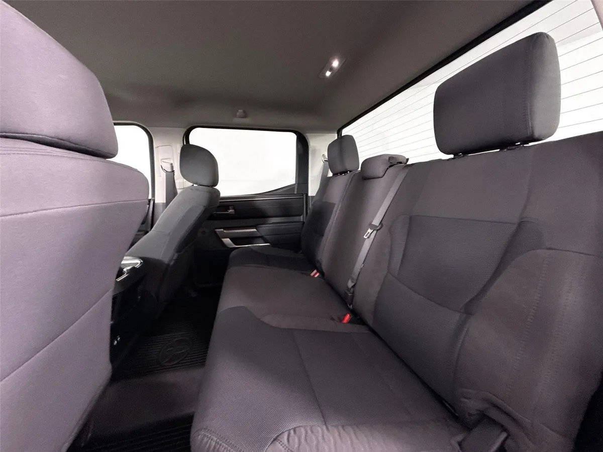 2023 Toyota Tundra SR5 thumbnail 29