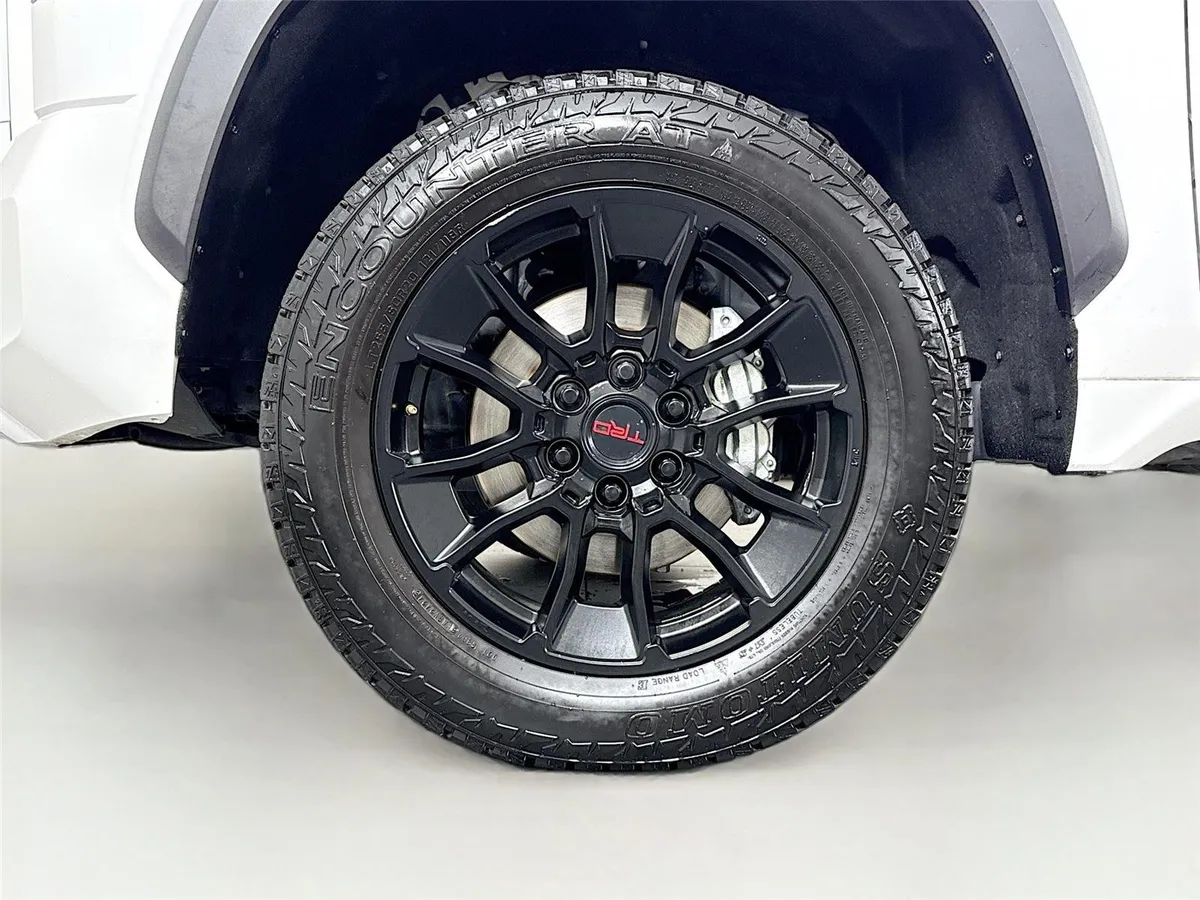2023 Toyota Tundra SR5 thumbnail 43