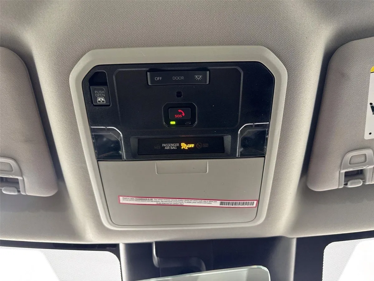 2023 Toyota Tundra SR5 thumbnail 6