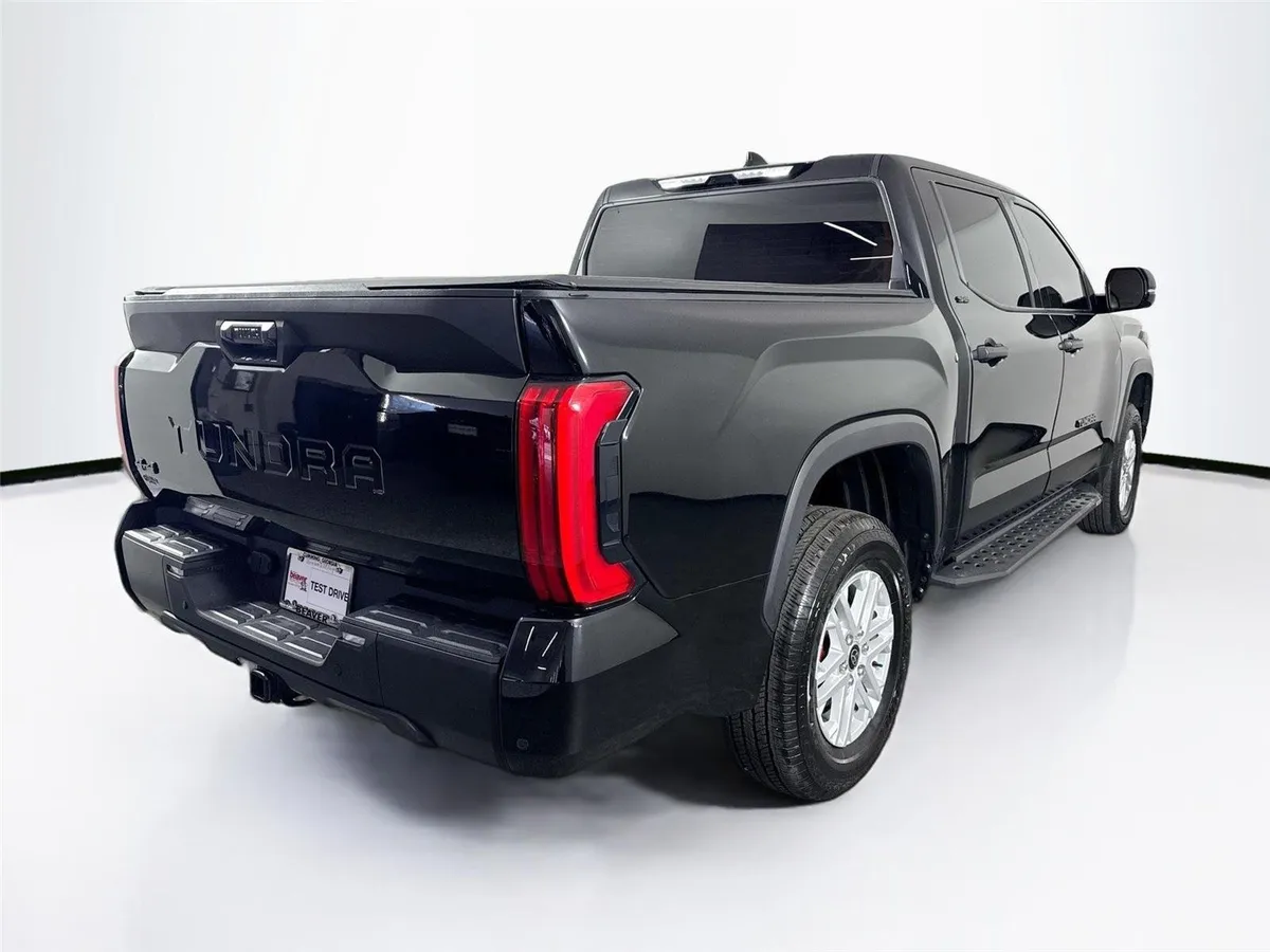 2023 Toyota Tundra SR5 thumbnail 11