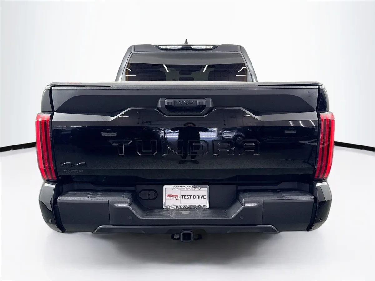 2023 Toyota Tundra SR5 thumbnail 12