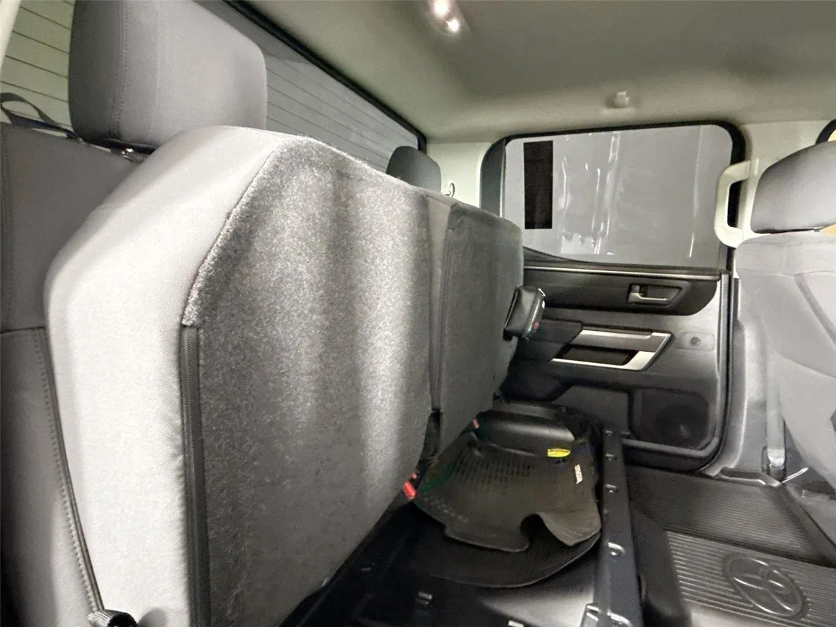 2023 Toyota Tundra SR5 thumbnail 35