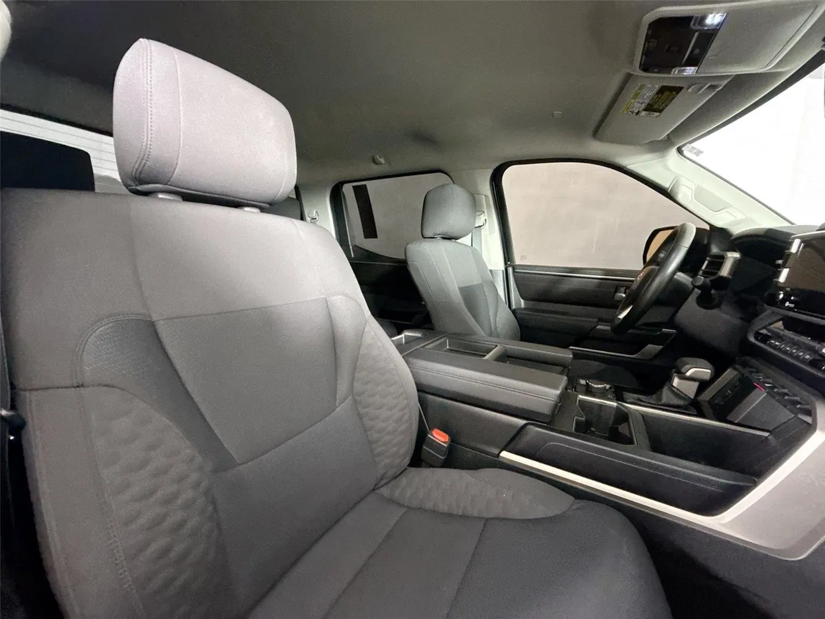 2023 Toyota Tundra SR5 thumbnail 37