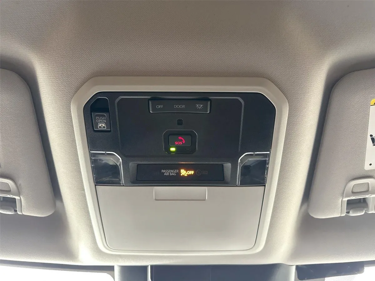2023 Toyota Tundra SR5 thumbnail 6