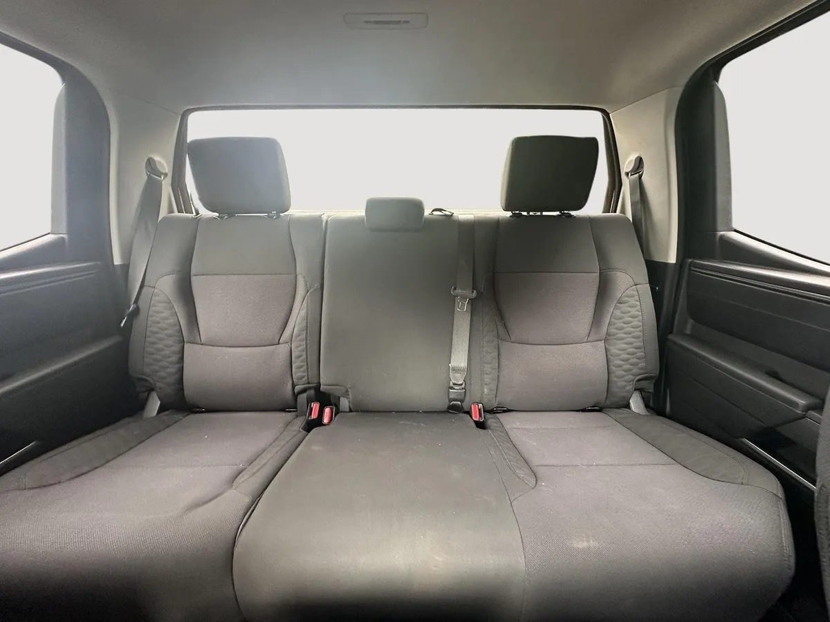 2023 Toyota Tundra SR5 thumbnail 13