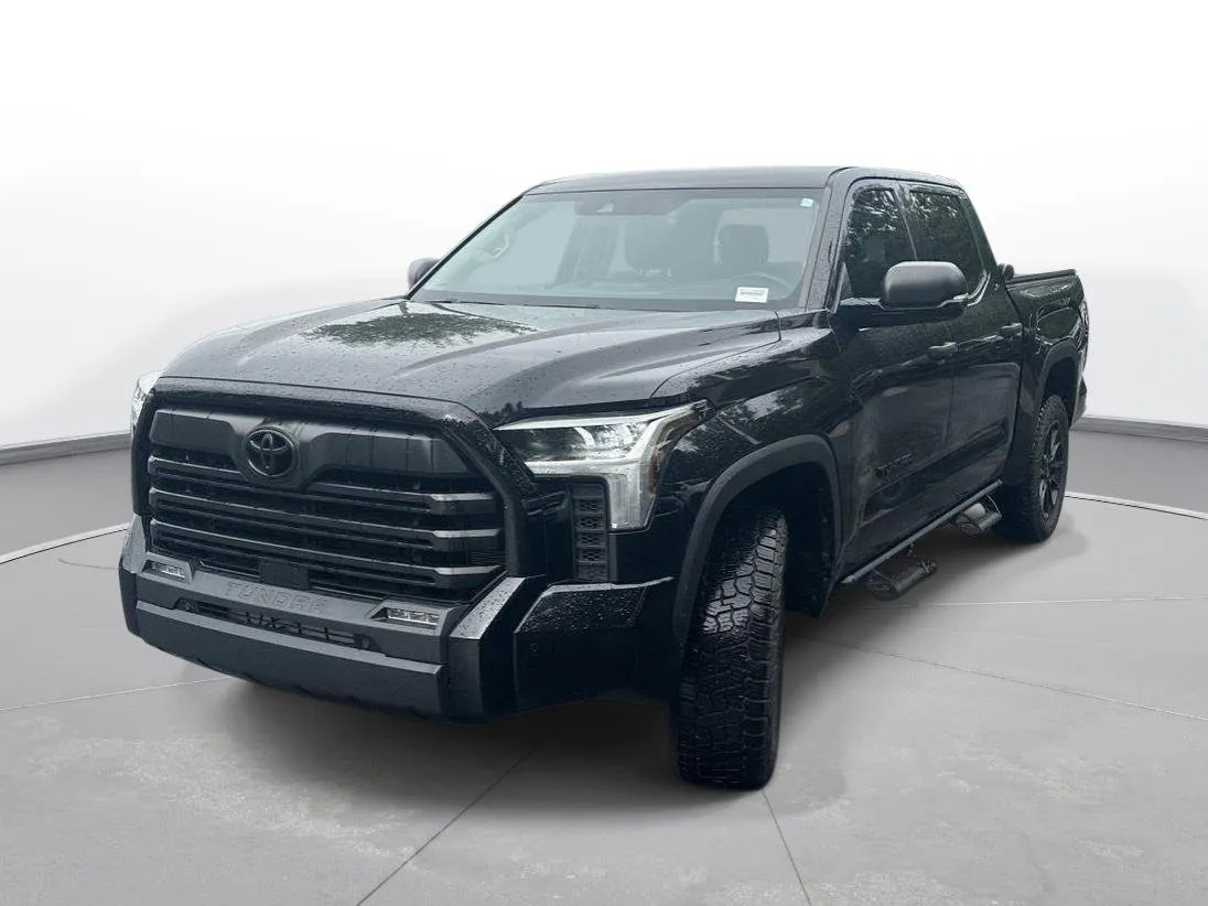 2023 Toyota Tundra SR5 thumbnail 2