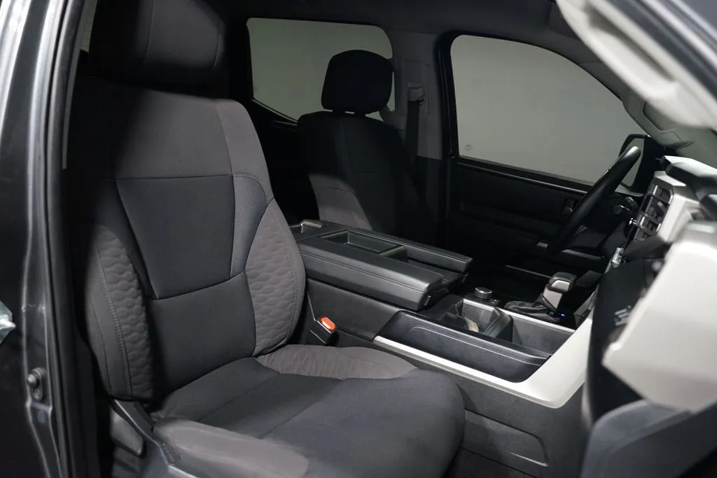 2023 Toyota Tundra SR5 thumbnail 29