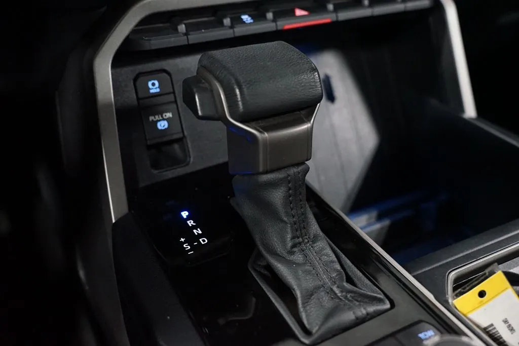 2023 Toyota Tundra SR5 thumbnail 22
