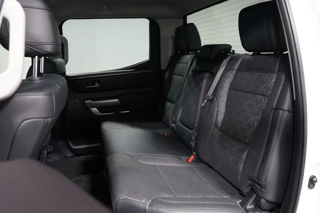 2023 Toyota Tundra SR5 thumbnail 30