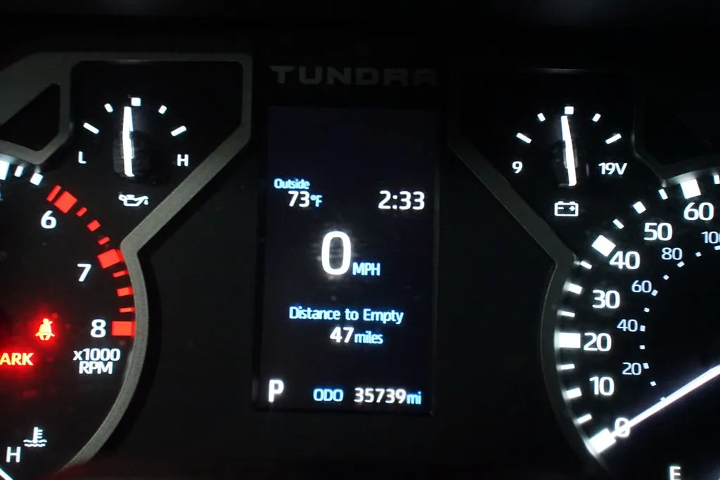 2023 Toyota Tundra SR5 thumbnail 17