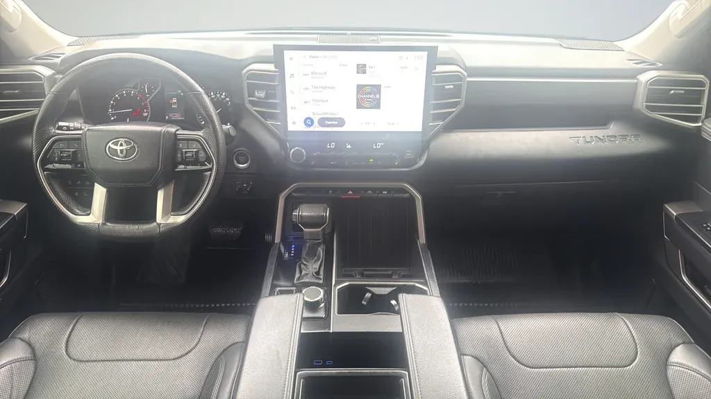 2023 Toyota Tundra SR5 thumbnail 12