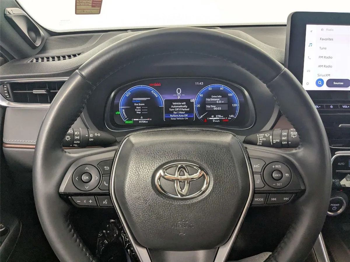 2023 Toyota Venza Limited thumbnail 17
