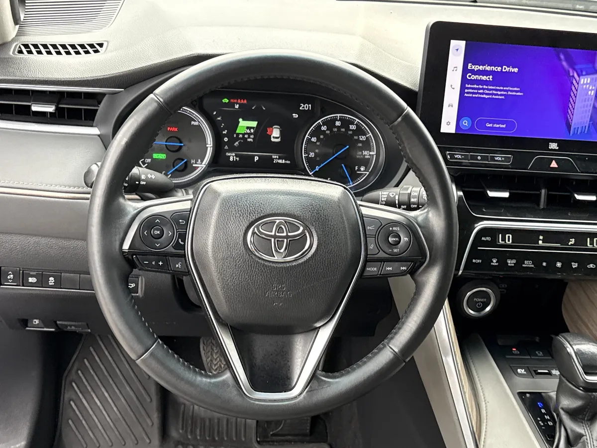 2023 Toyota Venza XLE thumbnail 20