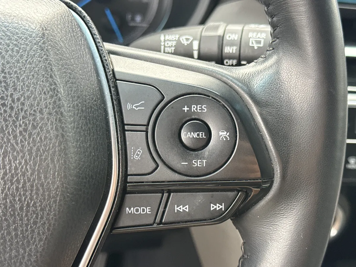 2023 Toyota Venza XLE thumbnail 23