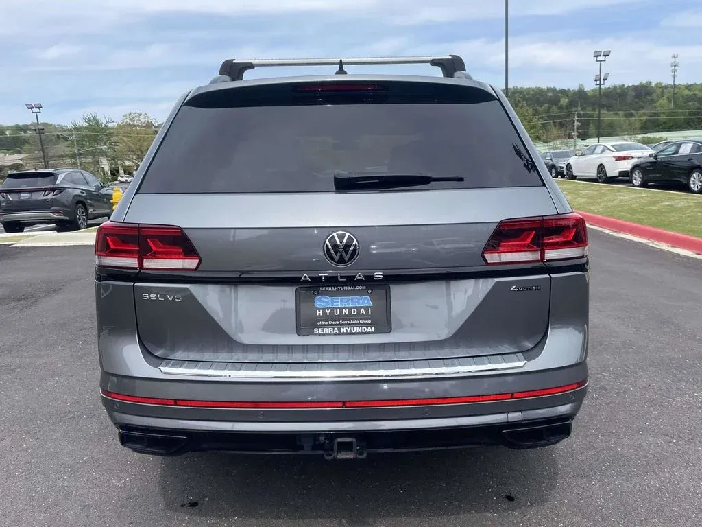 2023 Volkswagen Atlas 3.6L V6 SEL R-Line thumbnail 3