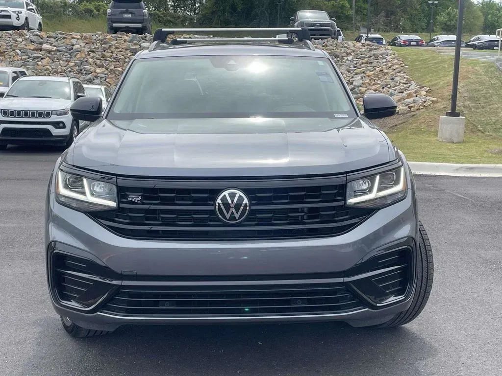 2023 Volkswagen Atlas 3.6L V6 SEL R-Line thumbnail 6