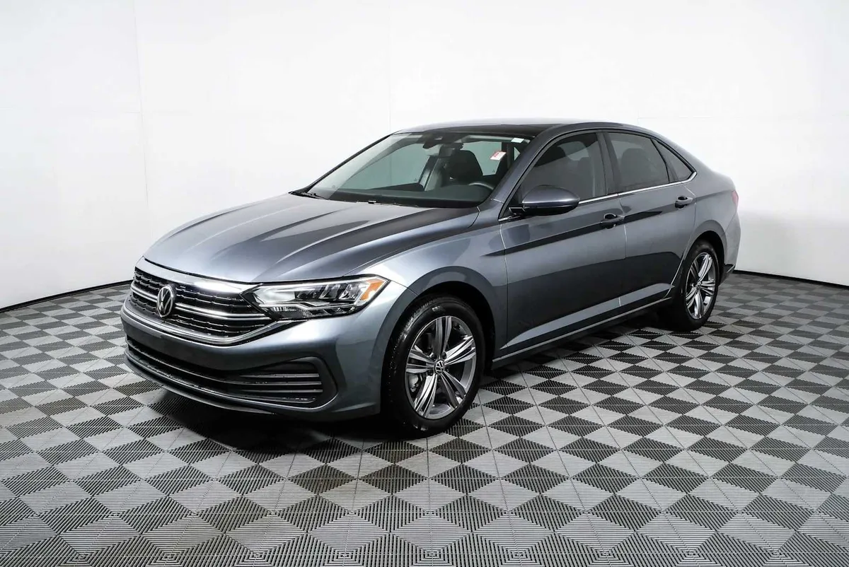 2023 VOLKSWAGEN JETTA SE thumbnail 23
