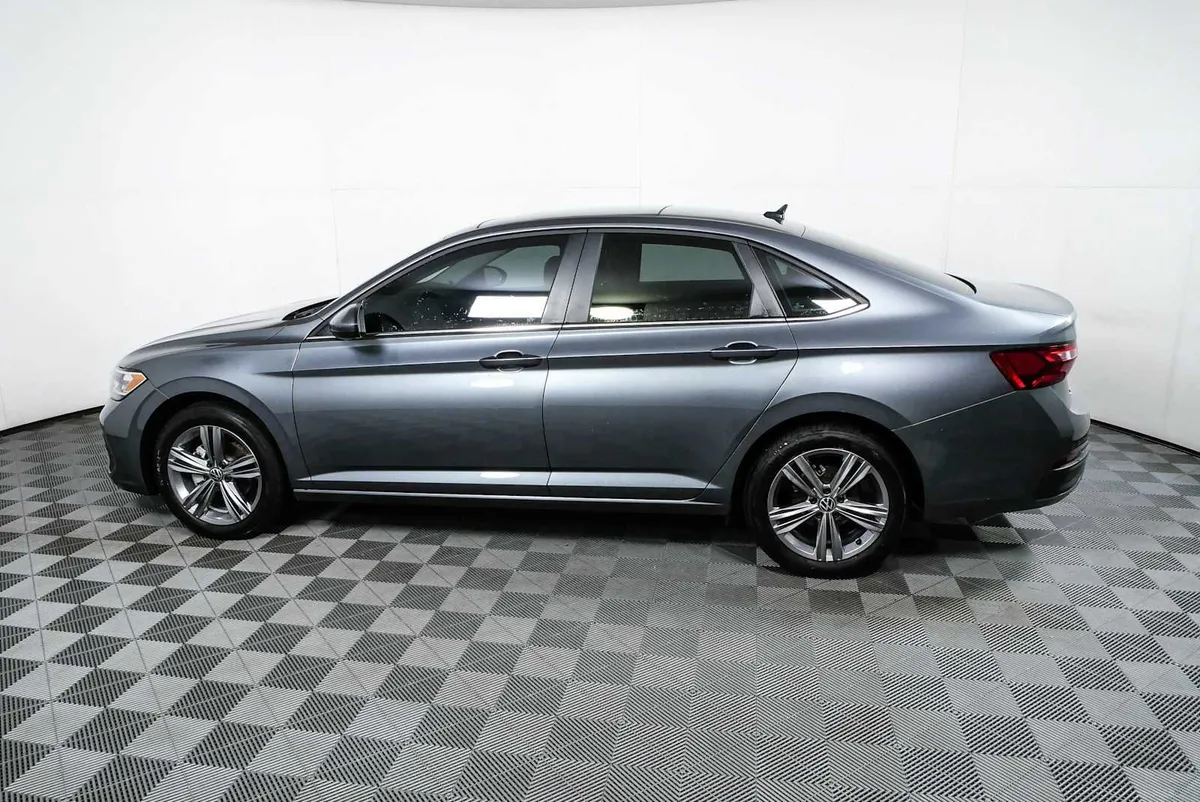 2023 VOLKSWAGEN JETTA SE thumbnail 27