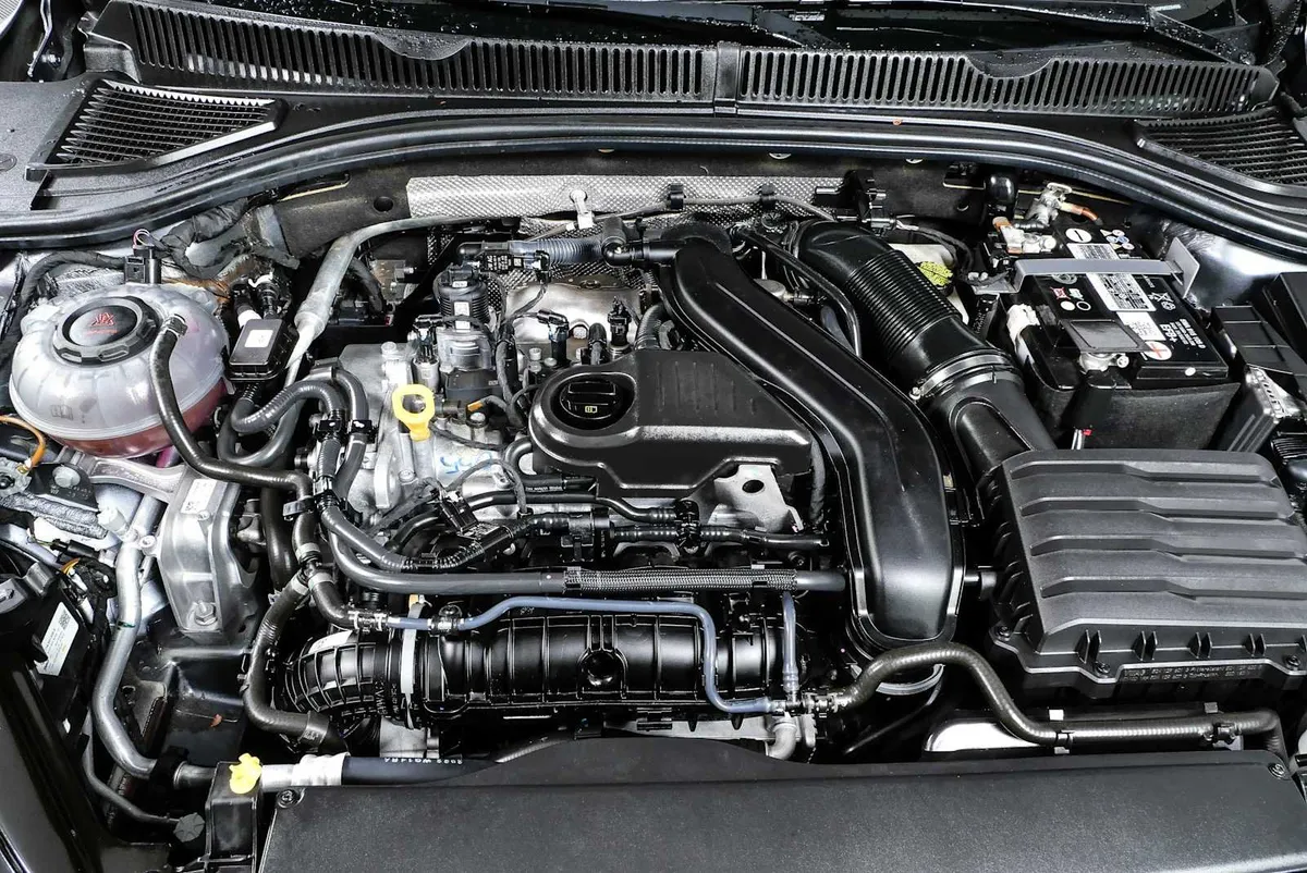 2023 VOLKSWAGEN JETTA SE thumbnail 32