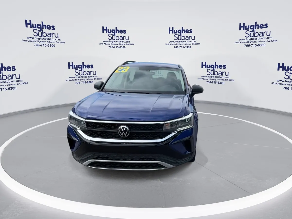 2023 Volkswagen Taos 1.5T S thumbnail 3