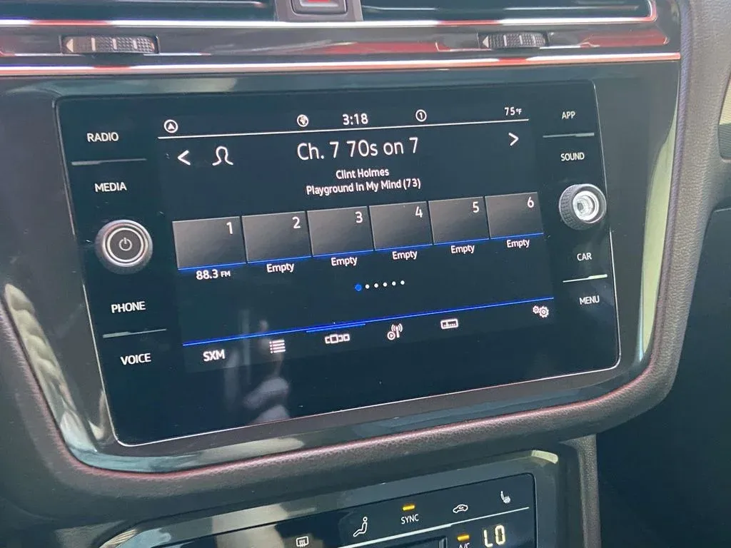 2023 Volkswagen Tiguan 2.0T SE R-Line Black thumbnail 26