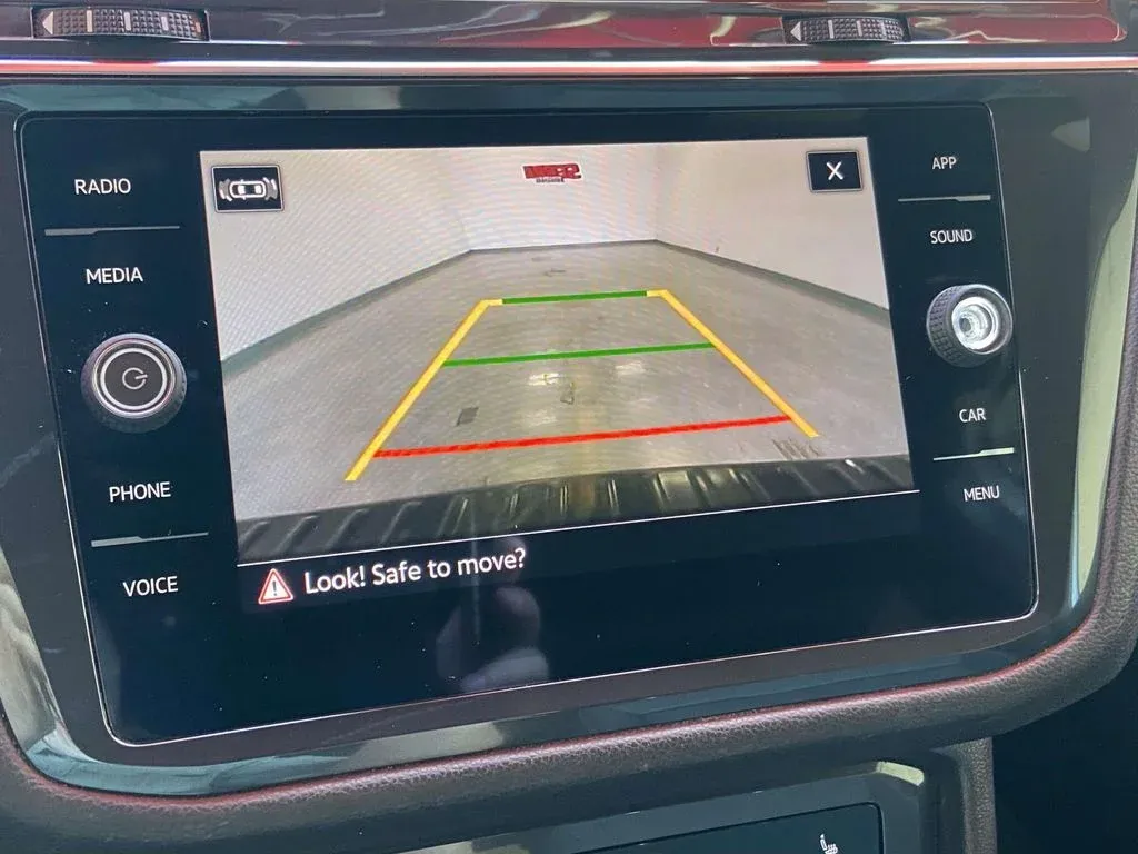 2023 Volkswagen Tiguan 2.0T SE R-Line Black thumbnail 27