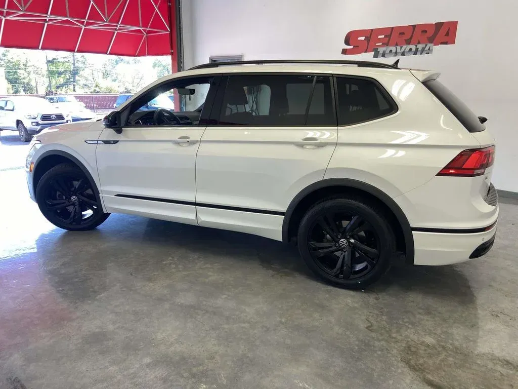 2023 Volkswagen Tiguan 2.0T SE R-Line Black thumbnail 6