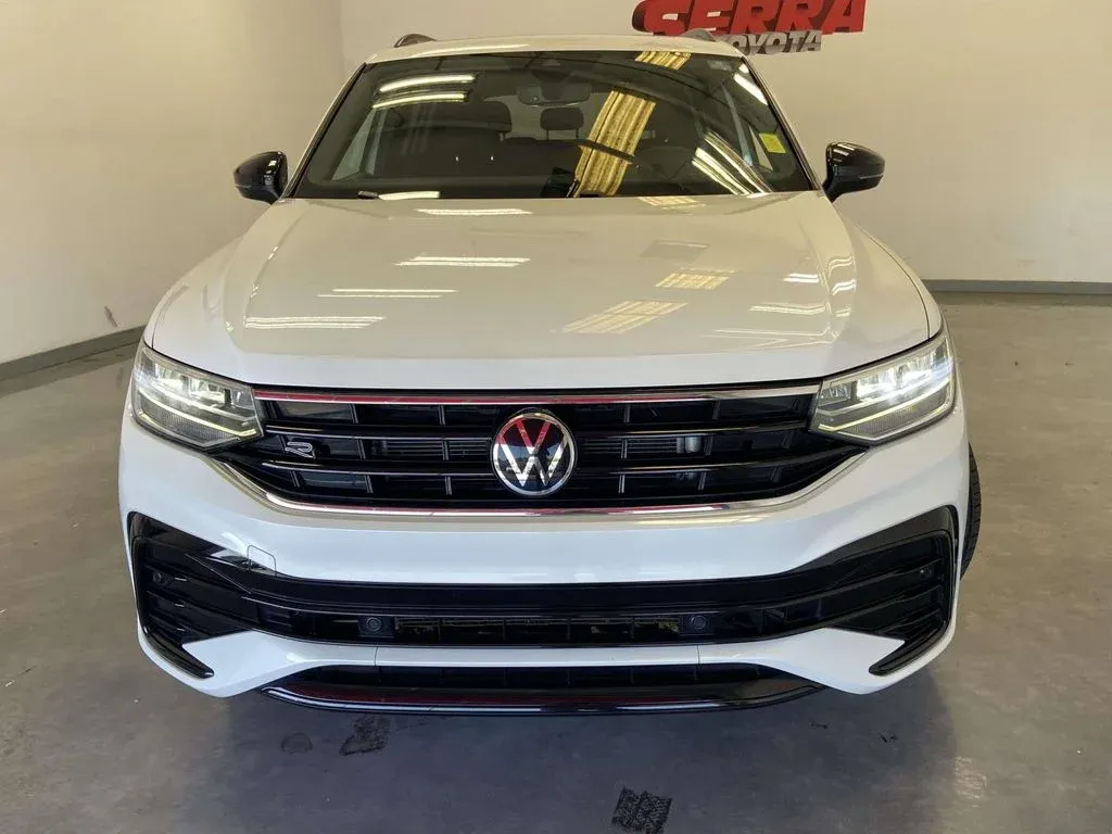 2023 Volkswagen Tiguan 2.0T SE R-Line Black thumbnail 8