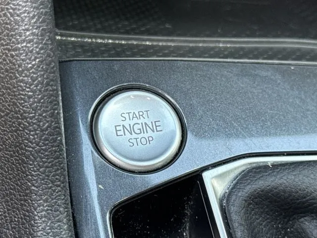 2023 Volkswagen Tiguan 2.0T SE R-Line Black thumbnail 27