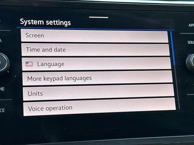 2023 Volkswagen Tiguan 2.0T SE R-Line Black thumbnail 30