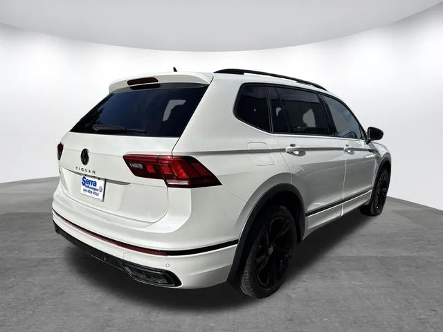 2023 Volkswagen Tiguan 2.0T SE R-Line Black thumbnail 8
