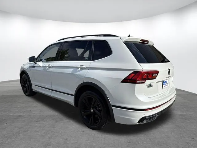 2023 Volkswagen Tiguan 2.0T SE R-Line Black thumbnail 9