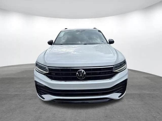 2023 Volkswagen Tiguan 2.0T SE R-Line Black thumbnail 2