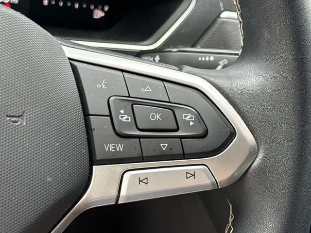 2023 Volkswagen Tiguan 2.0T SE R-Line Black thumbnail 21