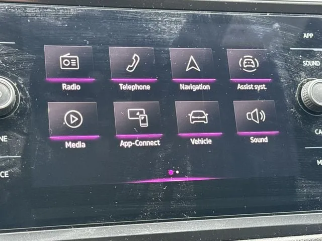 2023 Volkswagen Tiguan 2.0T SE R-Line Black thumbnail 22