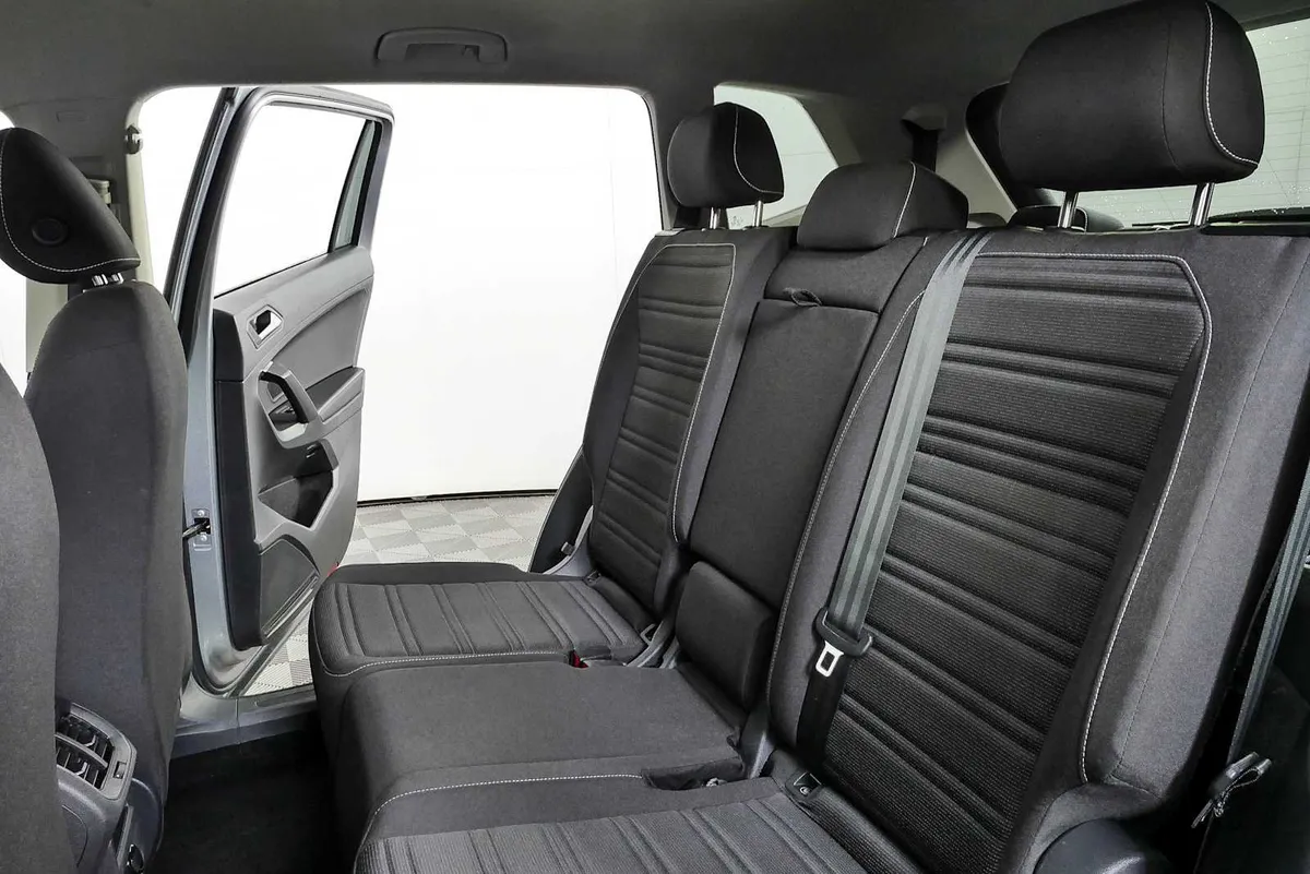 2023 VOLKSWAGEN TIGUAN S thumbnail 19