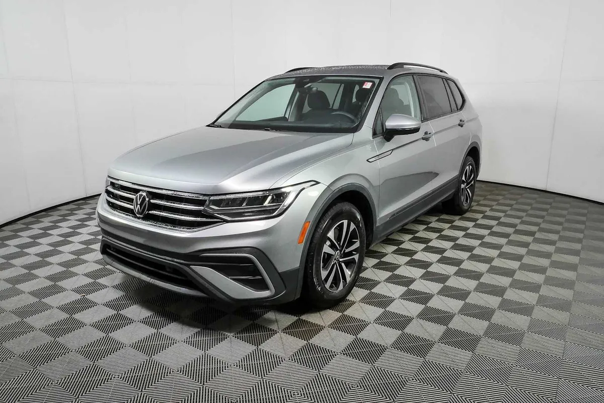 2023 VOLKSWAGEN TIGUAN S thumbnail 23